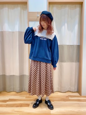「レトロ」｜「アイテム（スウェット）」を使った、kuma.さん（レディース・163cm）の冬コーディネート