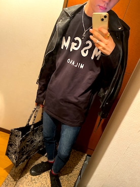 「MSGM（エムエスジーエム）のアイテム」を使った、丈太郎さん（メンズ・175cm）の秋コーディネート