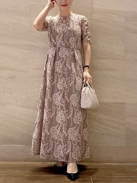 kaene 配色レースエプロンワンピースを使った人気ファッション