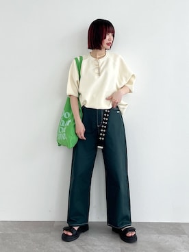 「PBLIM（ページボーイリム）のアイテム（サンダル）」を使った、KUMiさん（レディース・159cm）の春コーディネート