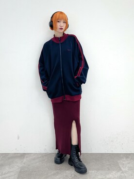 「ヘッドホン」｜「アイテム（その他アウター）」を使った、KUMiさん（レディース・159cm）の秋コーディネート