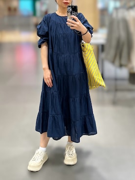JIL SANDERのスニーカーを使った人気ファッションコーディネート