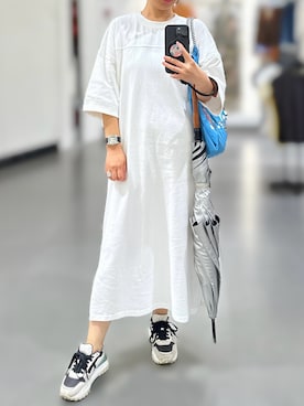 「TOD’S（トッズ）のアイテム」を使った、jolinwangさん（レディース・159cm）の秋コーディネート