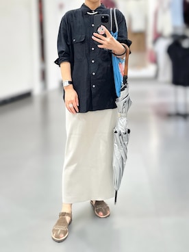 「La Botte Gardiane（ラボッタガルディエーヌ）のアイテム（サンダル、ブラウン系）」を使った、jolinwangさん（レディース・159cm）の秋コーディネート