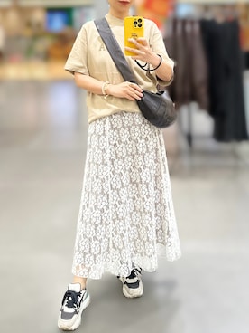 「TOD’S（トッズ）のアイテム」を使った、jolinwangさん（レディース・159cm）の秋コーディネート