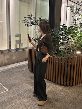 「BIRKENSTOCK（ビルケンシュトック）のアイテム」を使った、ウナさん（レディース・155cm）の秋コーディネート
