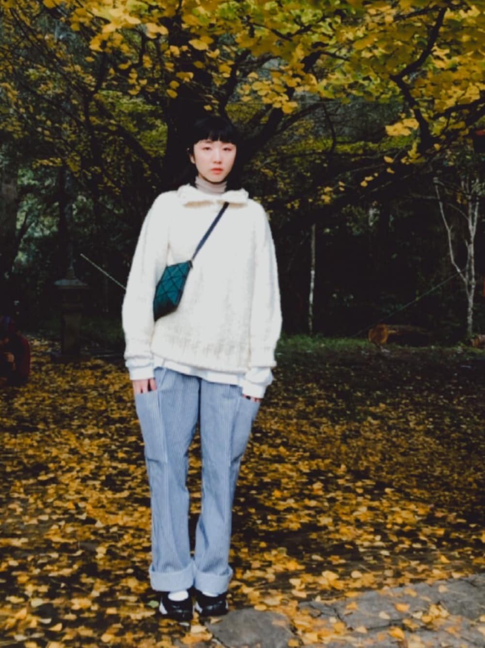 「ootd、冬、BEAMS、洋裝、BAOBAO ISSEY MIYAKE」｜「BEAMSのアイテム（ニット/セーター、ベージュ系）」を使った、yiitii さん（レディース・160cm）の秋コーディネートの1枚目の写真