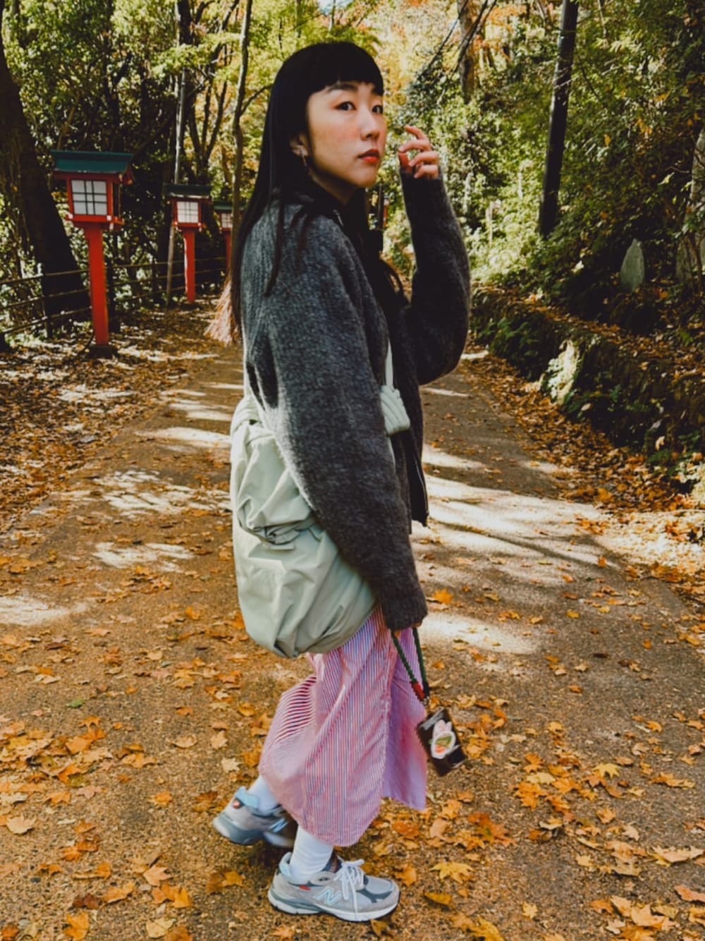 「ootd、秋コーデ、Ray BEAMS」｜「MYのアイテム（その他アウター、グレー系）」を使った、yiitii さん（レディース・160cm）の冬コーディネートの1枚目の写真