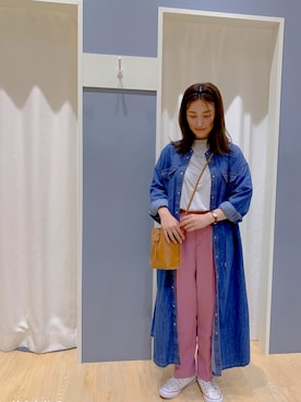 「Samansa Mos2 blue（サマンサモスモスブルー）のアイテム（シャツワンピース）」を使った、yuriさん（レディース・157cm）の春コーディネート
