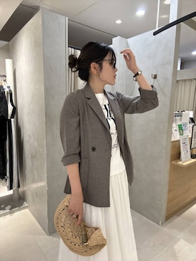 「Andemiu（アンデミュウ）の【LE VERNIS】ラフィアムーンBAG635418（かごバッグ、ベージュ系）」を使った、hanaka.さん（レディース・171cm）の春コーディネート
