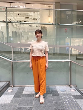 「アイテム（バングル/リストバンド）」を使った、北澤 希世子さん（レディース・165cm・30代）の夏コーディネート