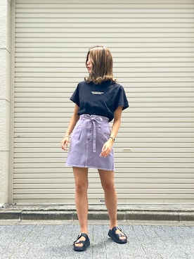 「パープル×黒」｜「アイテム（スカート）」を使った、Miki.さん（レディース・163cm）の夏コーディネート