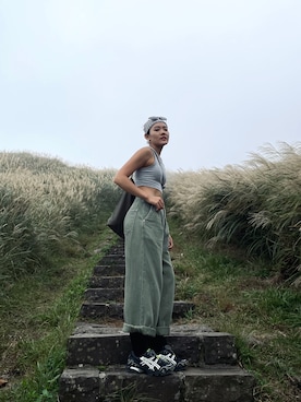 「PULL&BEAR（プルアンドベア）のアイテム（パンツ）」を使った、Helenさん（レディース・162cm）の秋コーディネート