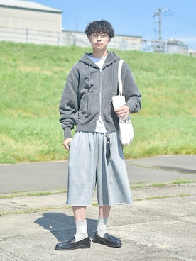 「アイテム（キーホルダー）」を使った、たいがさん（メンズ・172cm）の夏コーディネート