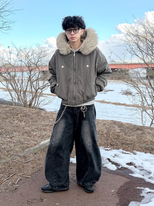 mushwear ボリュームファーフード付きショートブルゾン 短丈 y2k mushwear（マッシュウェア） ブルゾン アウター ボリュームファー