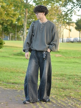「アイテム（キーホルダー）」を使った、たいがさん（メンズ・172cm）の秋コーディネート