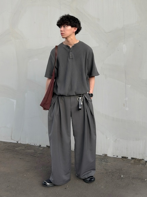 「WETTEMPT（ウィテンプト）のHENRY NECK PIGMENT WAFFLE TEE / ヘンリーネックピグメントワッフルT（Tシャツ/カットソー）」を使った、たいがさん（メンズ・172cm）の夏コーディネート