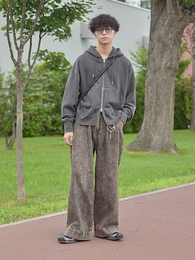「アイテム（パーカー）」を使った、たいがさん（メンズ・172cm）の秋コーディネート