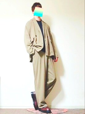 「Loungewear tokyo（ラウンジウェアトウキョウ）の【セットアップ】 ジョーゼットストレッチオーバーサイズダブルテーラード2Bジャケット×ワイドトラウザーズ（テーラードジャケット、ベージュ系）」を使った、たくちゃんさん（メンズ・176cm）の秋コーディネート