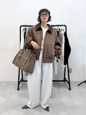 「アイテム（スウェットパンツ）」を使った、おねさん（レディース・167cm・30代）の秋コーディネート