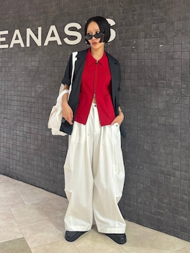 「JEANASIS（ジーナシス）のクロッグローファー/638847（ローファー、ブラック系）」を使った、おねさん（レディース・166cm）の春コーディネート