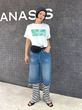 「JEANASIS（ジーナシス）のマルチボーダーフレアパンツ/1017789（その他パンツ、グレー系）」を使った、おねさん（レディース・166cm）の夏コーディネート