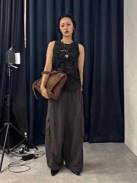 「eL（エル）の【eL】Flap Shoulder Bag/647484（ショルダーバッグ、ブラウン系）」を使った、おねさん（レディース・166cm）の春コーディネート
