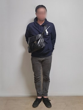 「アイテム（ショルダーバッグ）」を使った、mirrormanさん（メンズ・172cm・40代）の秋コーディネート