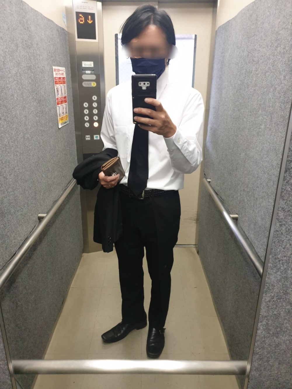 「喪服、40代ファッション」｜「青山のアイテム（スーツセット、ブラック系）」を使った、mirrormanさん（メンズ・172cm）の夏コーディネートの1枚目の写真