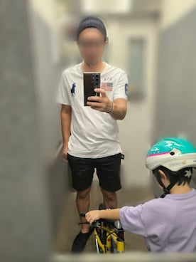 「アイテム（スニーカー）」を使った、mirrormanさん（メンズ・172cm・40代）の秋コーディネート