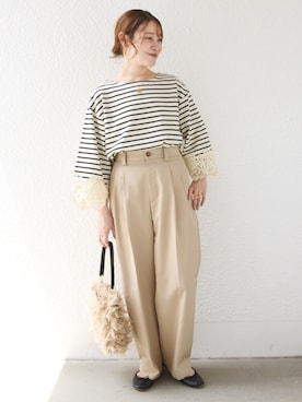 「SHIPS（シップス）の〈手洗い可能〉ボーダー 袖 レース ワイド プルオーバー（Tシャツ/カットソー、ブラック系）」を使った、Arakawaさん（レディース・156cm）の夏コーディネート