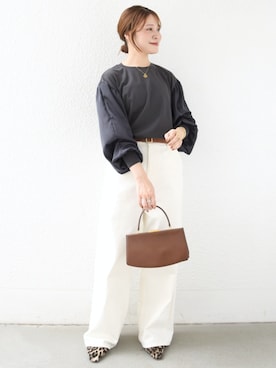 「SHIPS（シップス）のアイテム（Tシャツ/カットソー）」を使った、Arakawaさん（レディース・156cm）の秋コーディネート