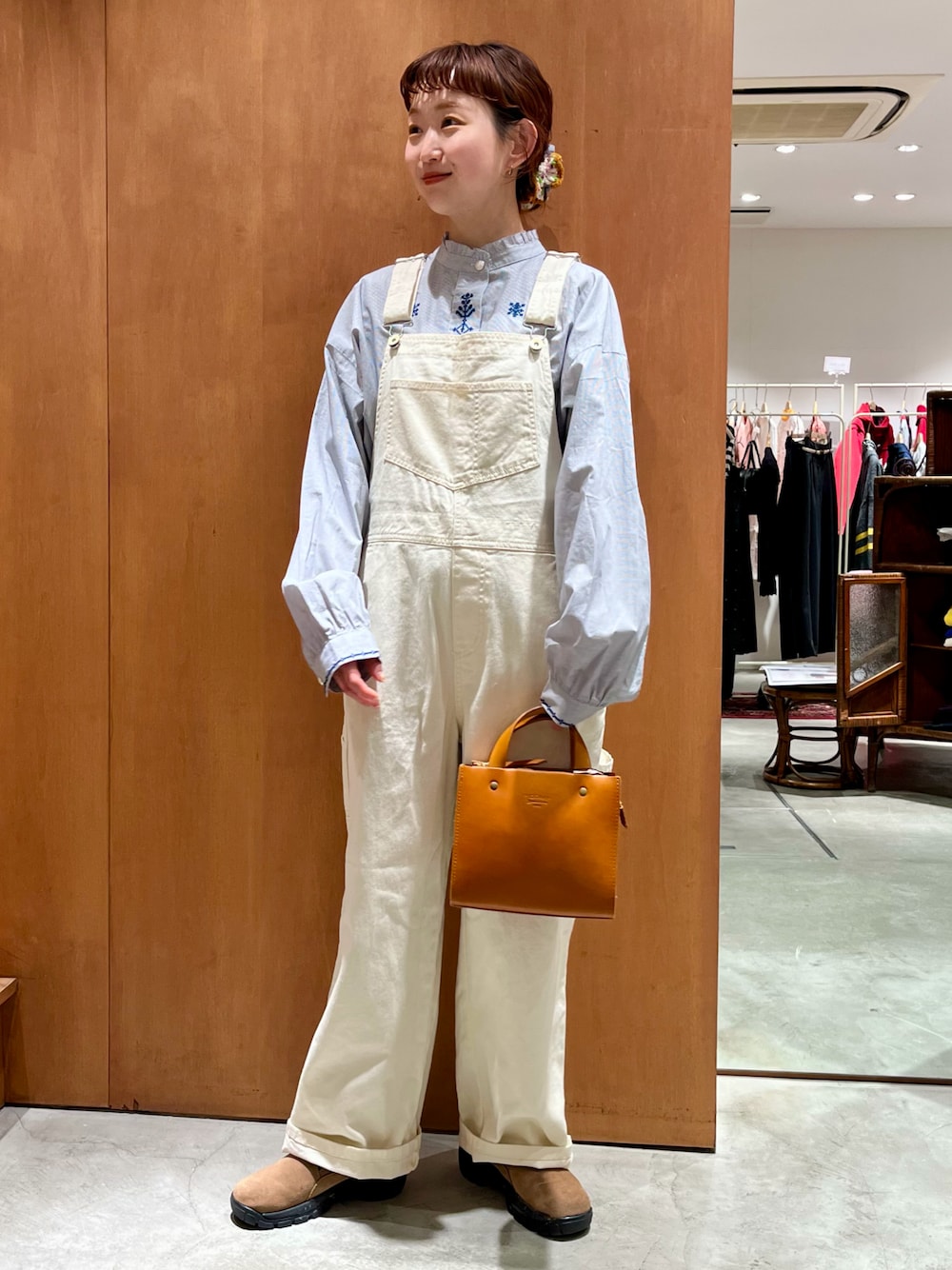 本日価格！デニムカツラギウォッシュショールカラーカバーオール (値札