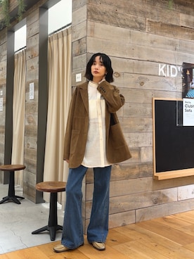 「アイテム（その他アウター）」を使った、山口悠さん（レディース・160cm）の秋コーディネート