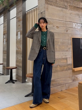 「アイテム（テーラードジャケット、その他）」を使った、山口悠さん（レディース・160cm）の秋コーディネート