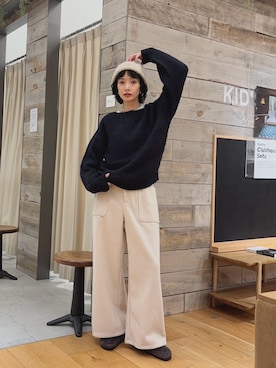 「アイテム（ニットキャップ/ビーニー）」を使った、山口悠さん（レディース・160cm・20代）の秋コーディネート