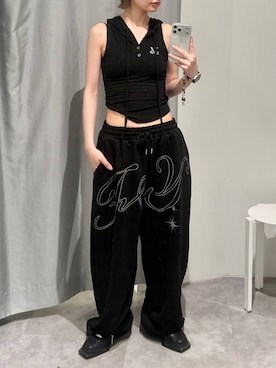 「FANCY CLUB（ファンシークラブ）のFANCY CLUB／エンゼルビンテージパンツ（スウェットパンツ、ブラック系）」を使った、ɐʞnɹɐɥさん（レディース・165cm）の春コーディネート