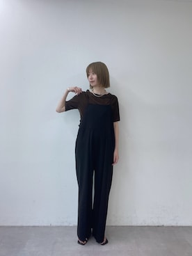 「Omekashi（オメカシ）の【新色ブラウン/セルフカット可能】ジョーゼットキャミサロペット（サロペット/オーバーオール、ブラック系）」を使った、イワサキ カオリさん（レディース・167cm）の夏コーディネート