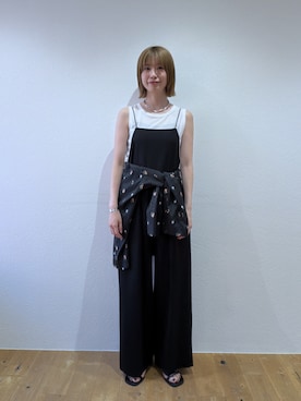 「アイテム（サロペット/オーバーオール）」を使った、イワサキ カオリさん（レディース・167cm）の夏コーディネート