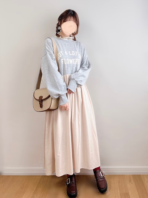 𝚊𝚛𝚒𝚗𝚊ᙏ̤̫͚.* 𖥧⚘さんのコーディネート