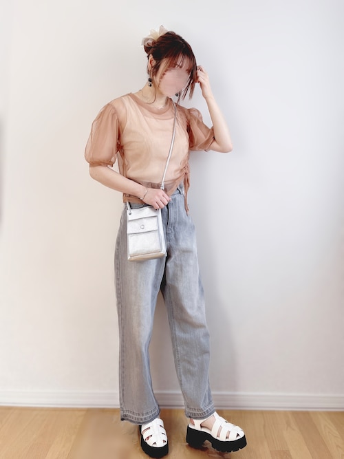 𝚊𝚛𝚒𝚗𝚊ᙏ̤̫͚.* 𖥧⚘さんのコーディネート