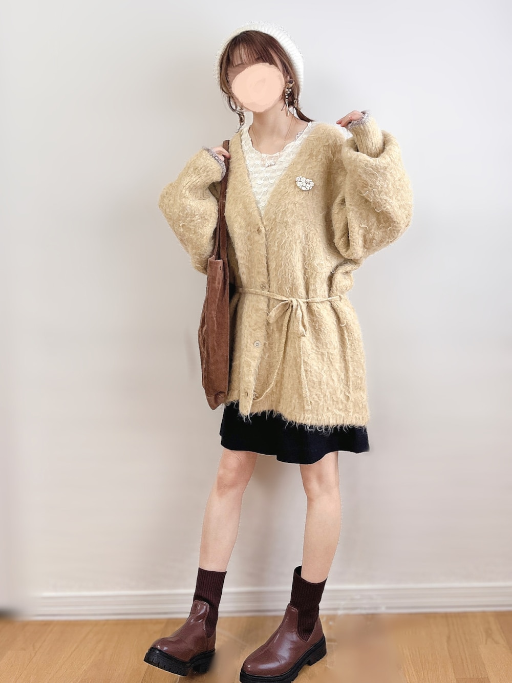 ã€ãšããŒç³»ã®ã«ãŒãã£ã¬ã³/ãã¬ãããã¯ã€ãç³»ã®Tã·ã£ã/ã«ãããœãŒããã©ãã¯ç³»ã®ãã®ä»ãã³ããççšããã¬ãã£ãŒã¹ã®å¬ã³ãŒãã£ããŒãã®1æç®ã®åç