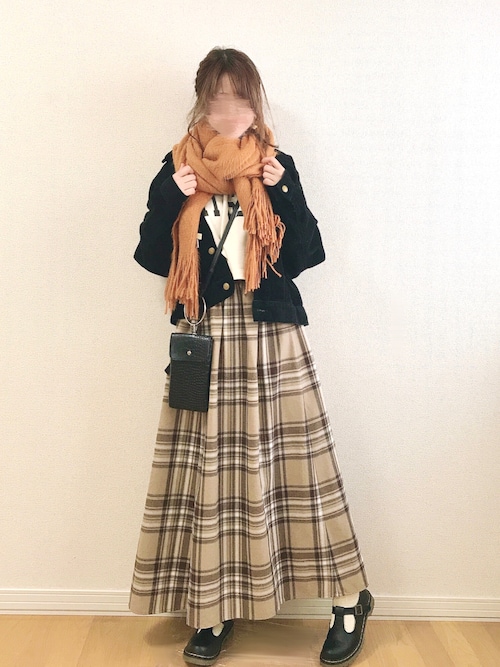 𝚊𝚛𝚒𝚗𝚊ᙏ̤̫͚.* 𖥧⚘さんのコーディネート