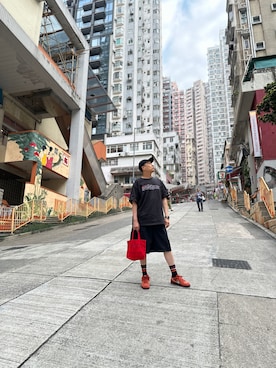 「アイテム（アナログ腕時計）」を使った、俊彥君さん（メンズ・179cm）の秋コーディネート