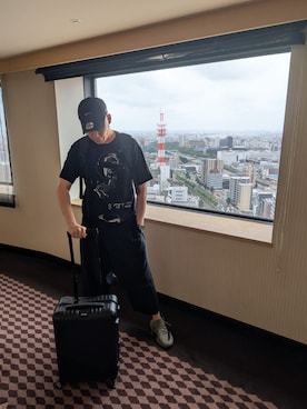 「Yohji Yamamoto（ヨウジヤマモト）のアイテム」を使った、俊彥君さん（メンズ・179cm）の夏コーディネート