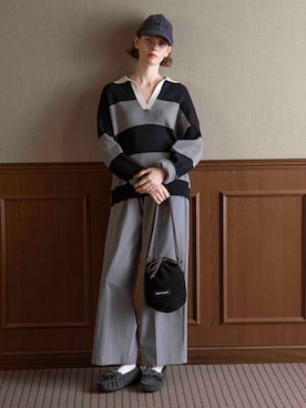 「アイテム（モカシン/デッキシューズ）」を使った、EMC リテール事業部さん（レディース・168cm）の秋コーディネート