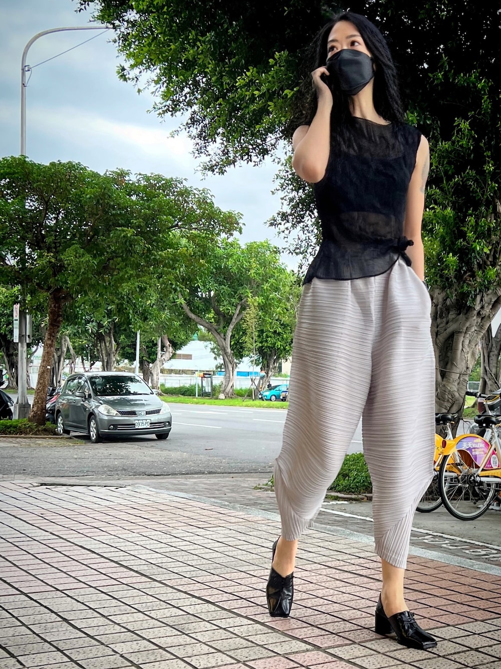 ISSEY MIYAKEのタンクトップを使った人気ファッション ISSEY MIYAKEのタンクトップを使った人気ファッション