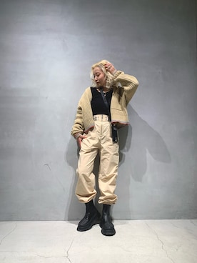 「ニットカーディガン」｜「アイテム（PC・スマホグッズ/家電）」を使った、kyonkyonさん（レディース・150cm）の冬コーディネート