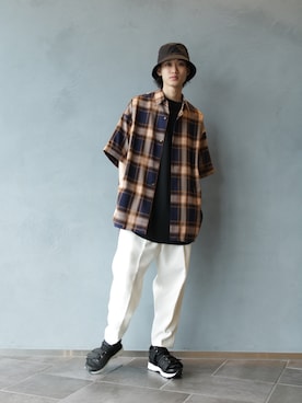 「Lui's（ルイス）のアイテム（サンダル）」を使った、小田十夢さん（メンズ・178cm）の夏コーディネート