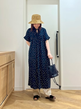 「URBAN RESEARCH DOORS（アーバンリサーチドアーズ）のリネンリヨセルドットワンピース（ワンピース、ブラック系）」を使った、くずみさん（レディース・159cm）の春コーディネート